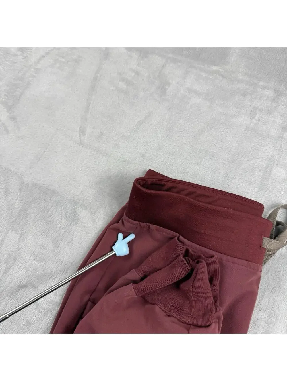 FIGS Zamora Technical Collection Jogger Scrub Pants Burgundy XXS Petite Uniform